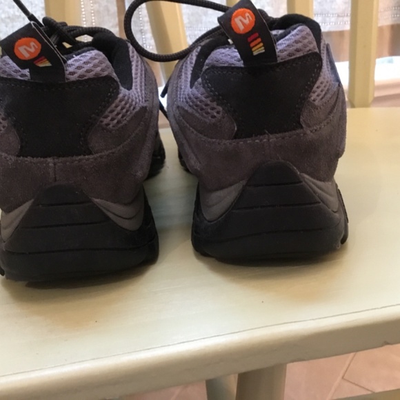 Merrill Mens waterproof OrthoLite walking shoe. size 10-1/2  Grey and Black - Picture 5 of 5